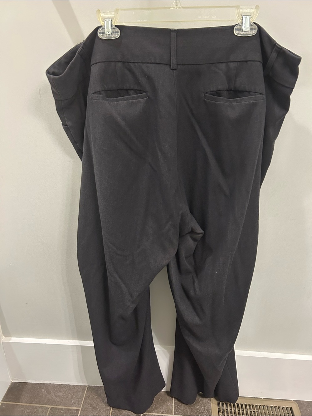 Alfani Woman Dark Gray Wide Leg Dress Pants with Relaxed Silhouette - Picture 3 of 3